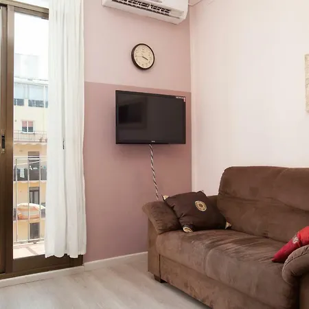 3 Bedrooms Centric Flat With Terrace And A/c * Barcelona