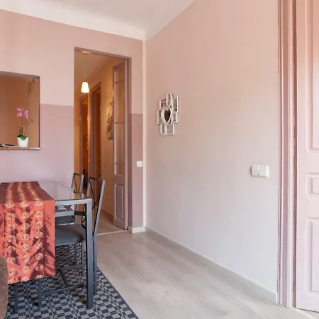 3 Bedrooms Centric Flat With Terrace And A/c * Barcelona